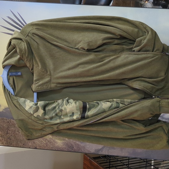 Zara Man, army green Large (fits like medium) jacket - Picture 5 of 5